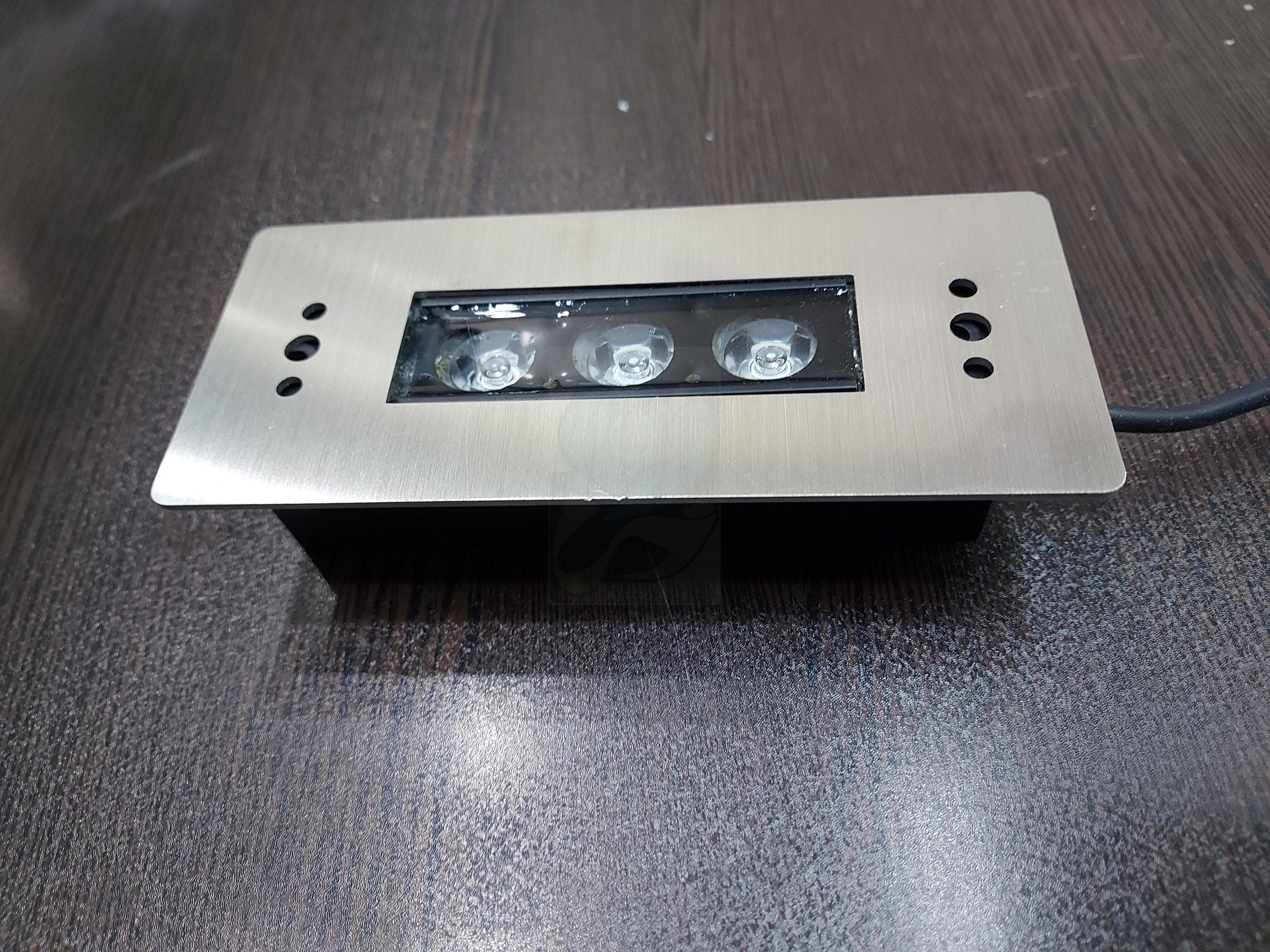 چراغ توکار استخری مستطیل استیل تک رنگ 3 وات 12 ولت مدل 3TML