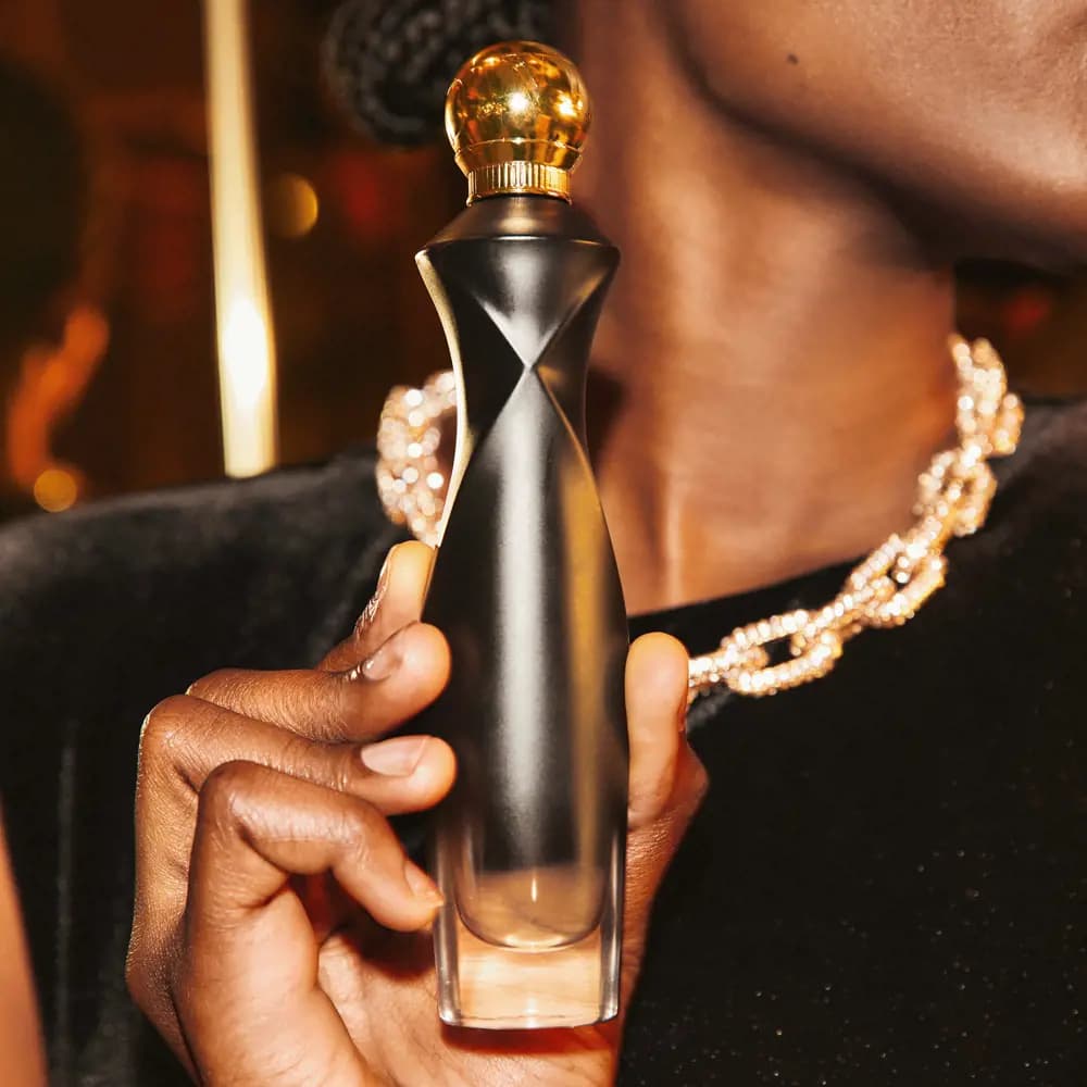 عطر زنانه دیواین دارک ولوت اوریفلیم Divine Dark Velvet EdP — تصویر ۴