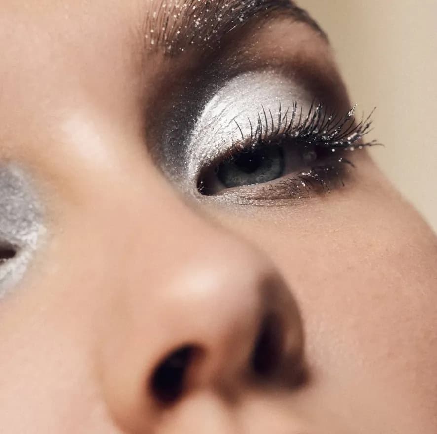 ژل براق ابرو و مژه اوریفلیم THE ONE Lash & Brow Glitter Topper — تصویر ۹
