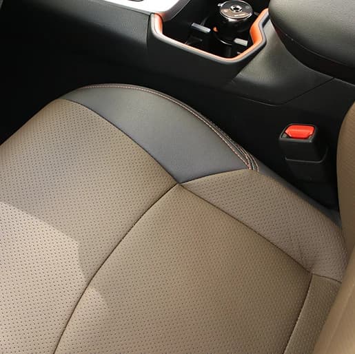 روکش صندلی تویوتا راوفور Toyota مدل نوار وسط برند R-1081) ECCCO) — تصویر ۶