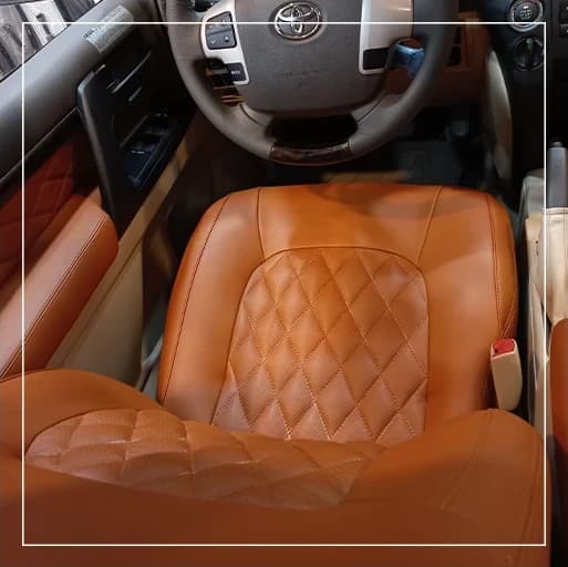 روکش صندلی تویوتا لندکروز Toyota مدل لمسه لوزی برند R-940) ECCCO) — تصویر ۳