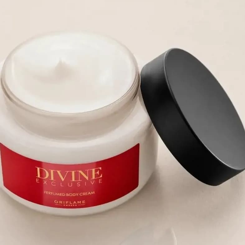 کرم بدن عطری دیواین اکسکلوسیو اوریفلیم Divine Exclusive Perfumed Body Cream — تصویر ۴