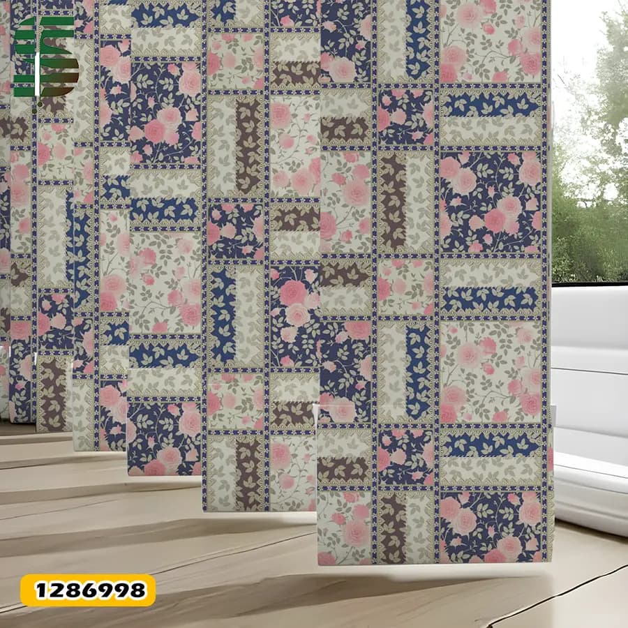 پرده لوردراپه طرح دار کد 1286998 مدل پس زمینه شطرنجی با گل رز — تصویر ۴