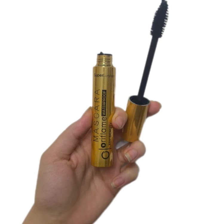 ریمل حجم دهنده و بلند کننده اوریفلیم طلایی — تصویر ۶