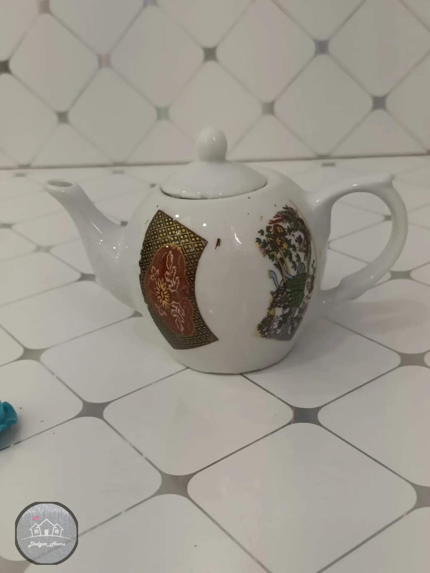 قوری زعفران چینی گلدار — تصویر ۶