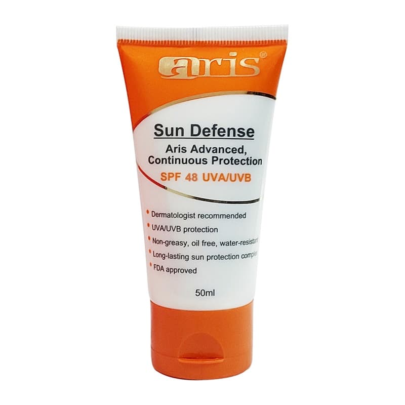 کرم ضد آفتاب بی رنگ آریس SPF48 حجم 50mL