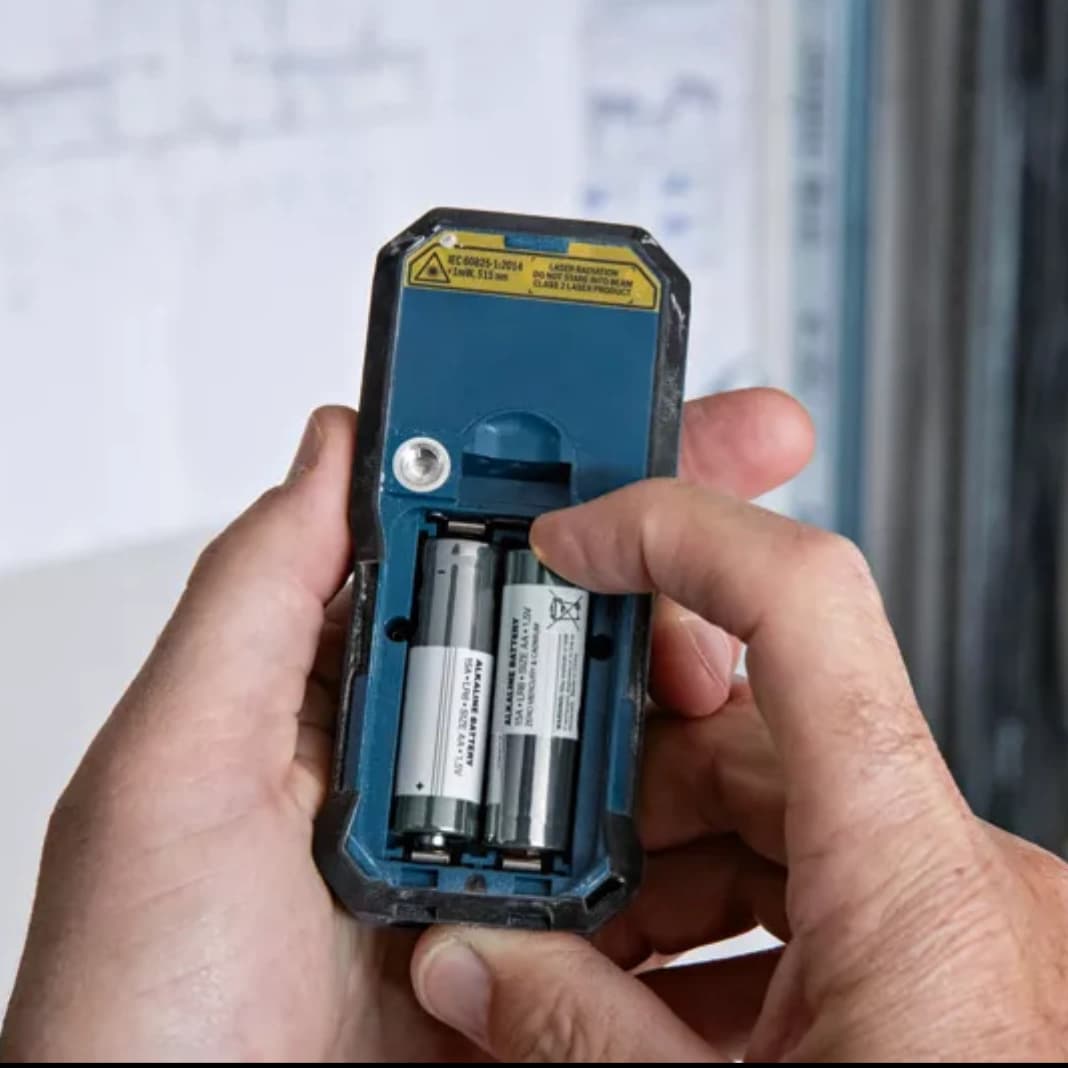 متر لیزری BOSCH GLM 20 — تصویر ۳