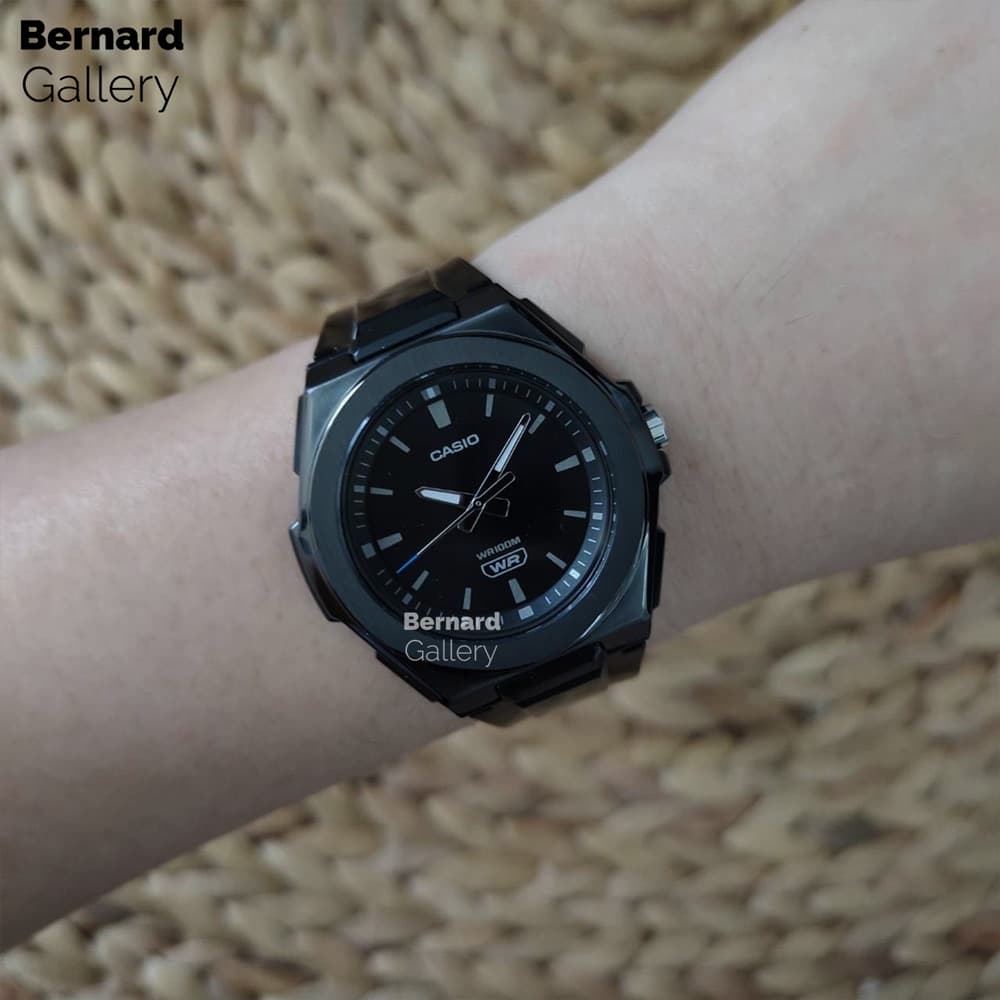 ساعت مچی زنانه کاسیو CASIO-LWA-300HB-1EVDF — تصویر ۳