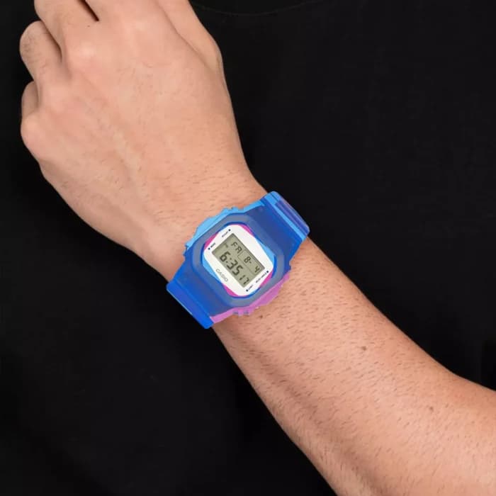 ساعت مچی کاسیو جی شاک Casio G-SHOCK DWE-5600PR-2DR — تصویر ۱۱