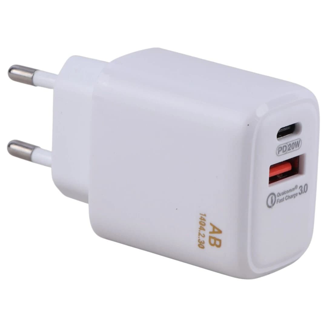 شارژر دیواری 20 وات یوکی EI3Y QC3.0 PD 3.1A — تصویر ۴