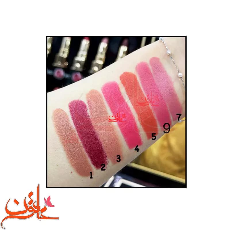رژ لب گلدن رز مدل ولوت مات Golden Rose Velvet Matte Lipstick — تصویر ۴