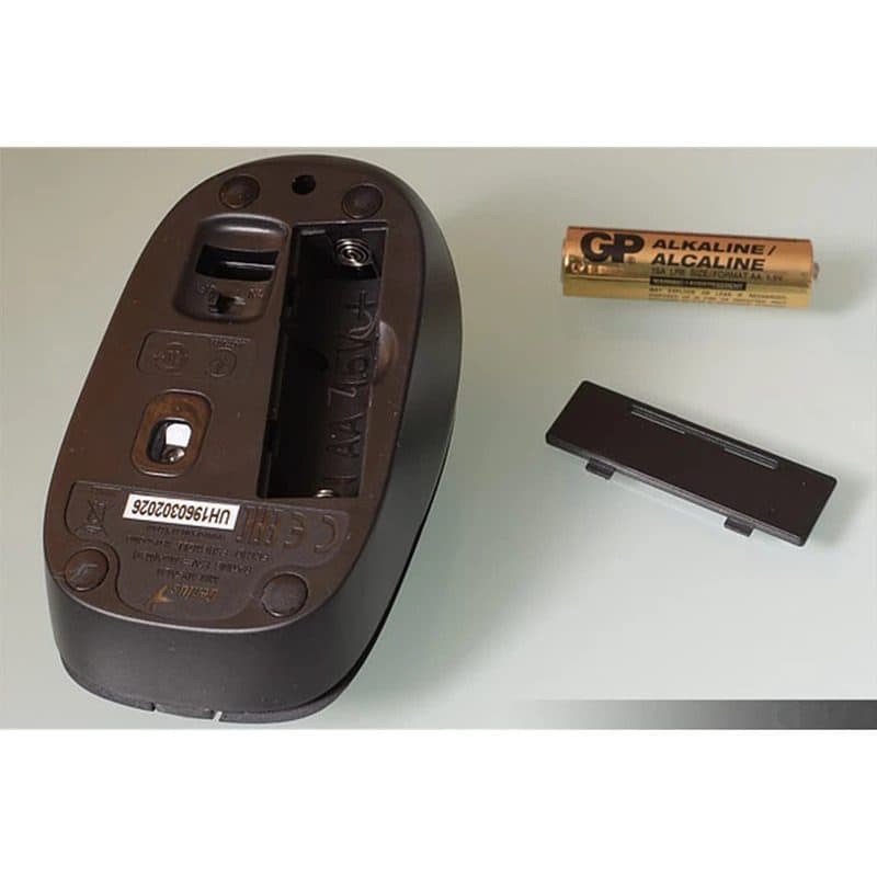 کیبورد ماوس بی سیم جنیوس اورجینال 8200 کد 4606 — تصویر ۱۱