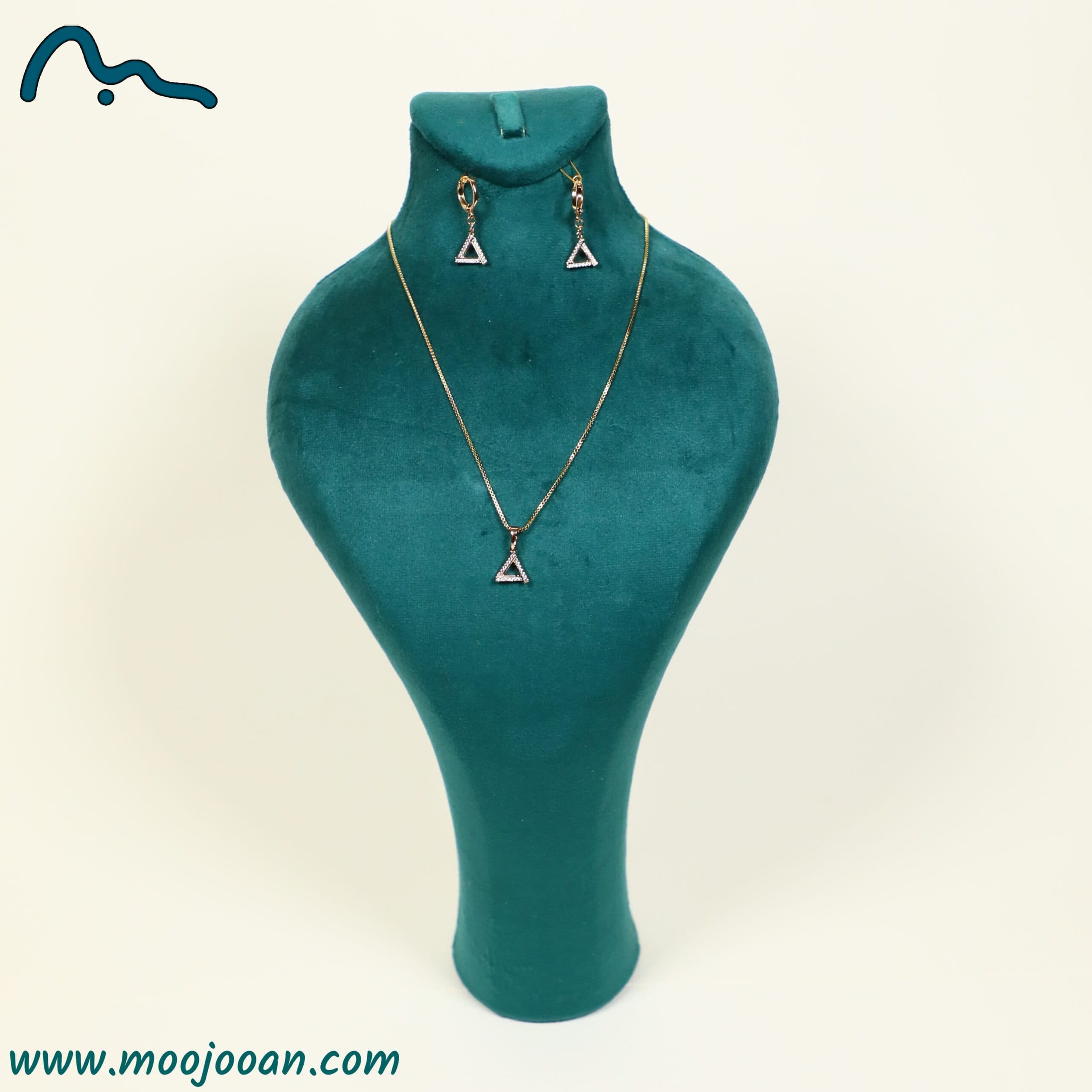نیم ست مثلثی دورنگین ژوپینگ