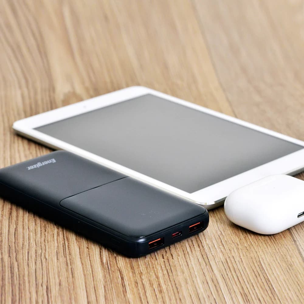پاوربانک 10000mAh انرجایزر مدل UE10067PQ کد 7893 — تصویر ۱۰