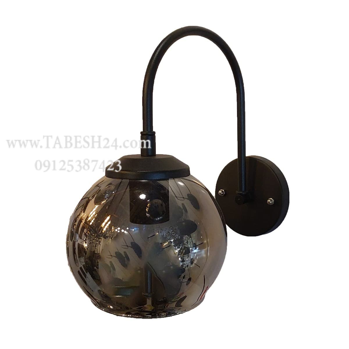 چراغ دیواری حبابی خم بزرگ — تصویر ۳