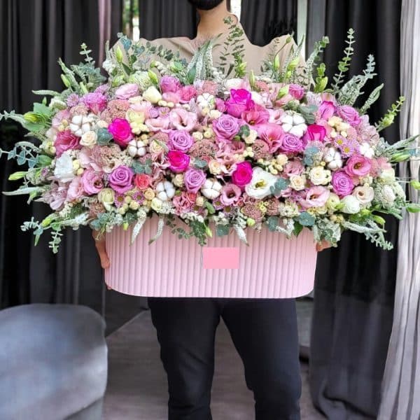 ارسال گل طبیعی برای سفارت قطر در تهران