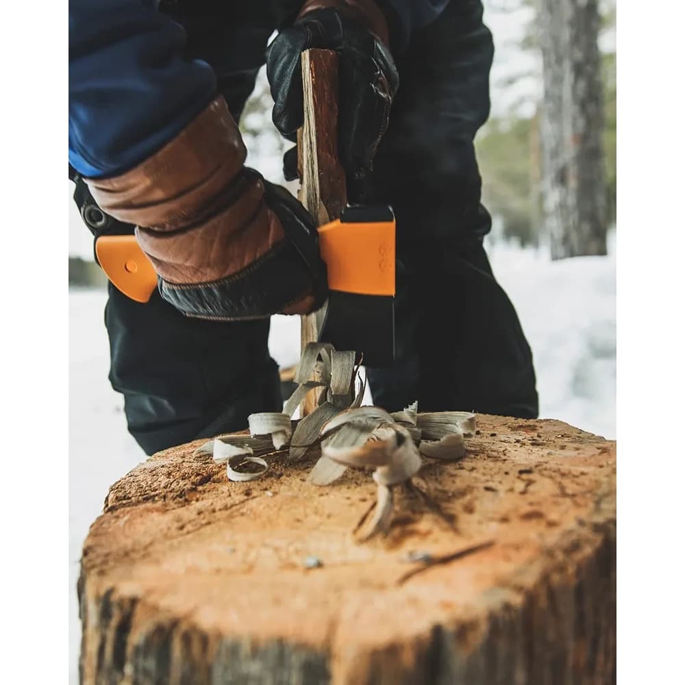 تبر کمپینگ فیسکارس مدل Fiskars X5 — تصویر ۸