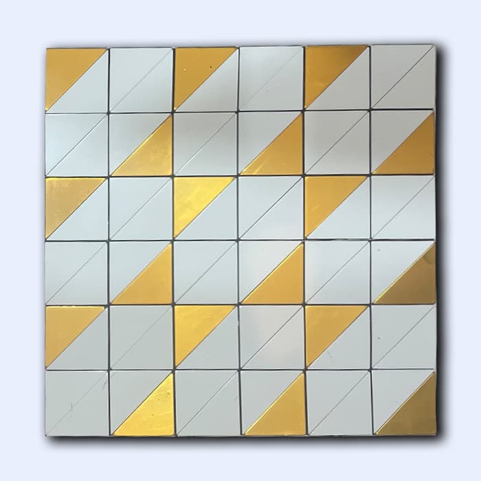 کاشی بین کابینتی پشت چسبی سفید طلایی 30 سانتی کد 16275 — تصویر ۴