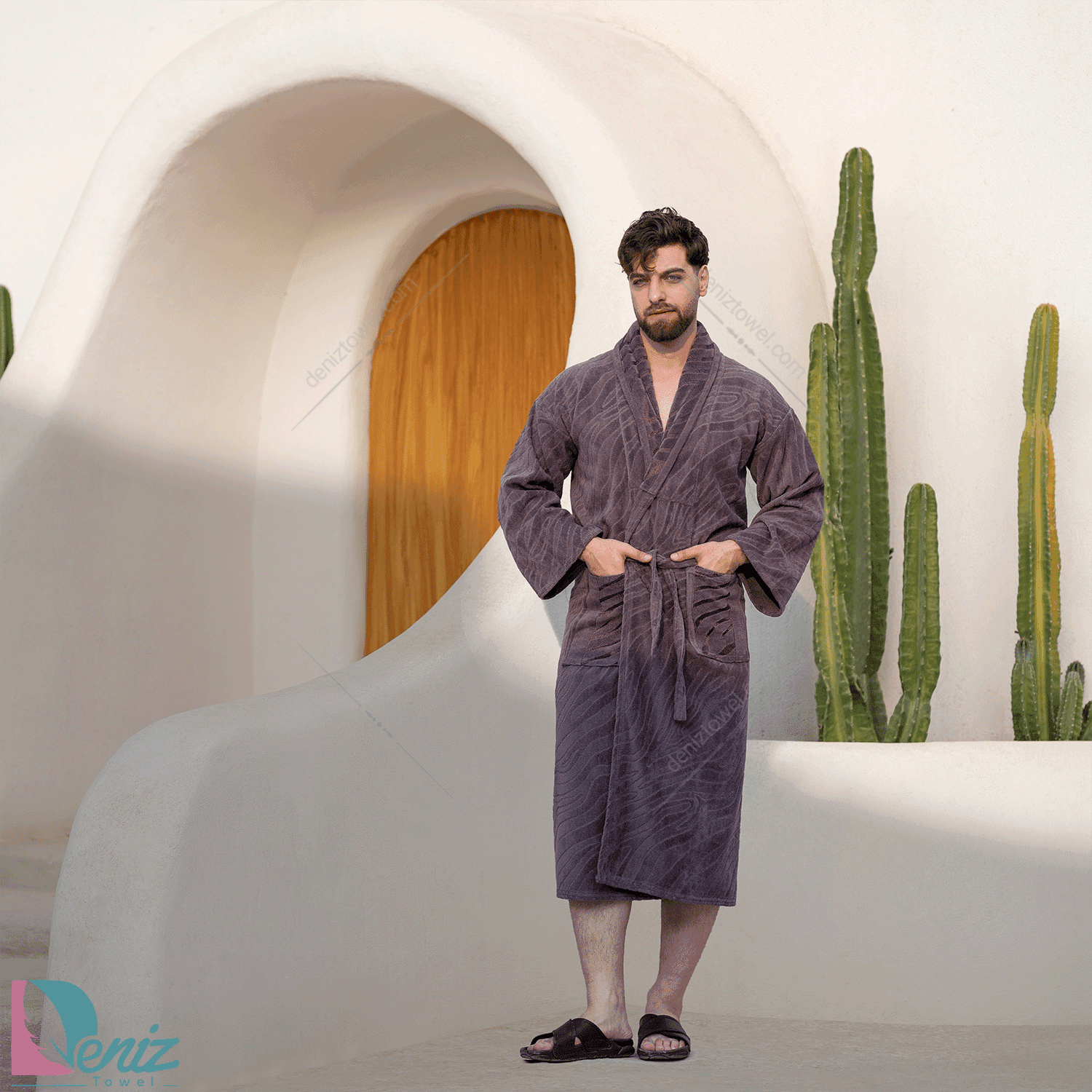 حوله تن پوش زبرا رنگ بادمجونی