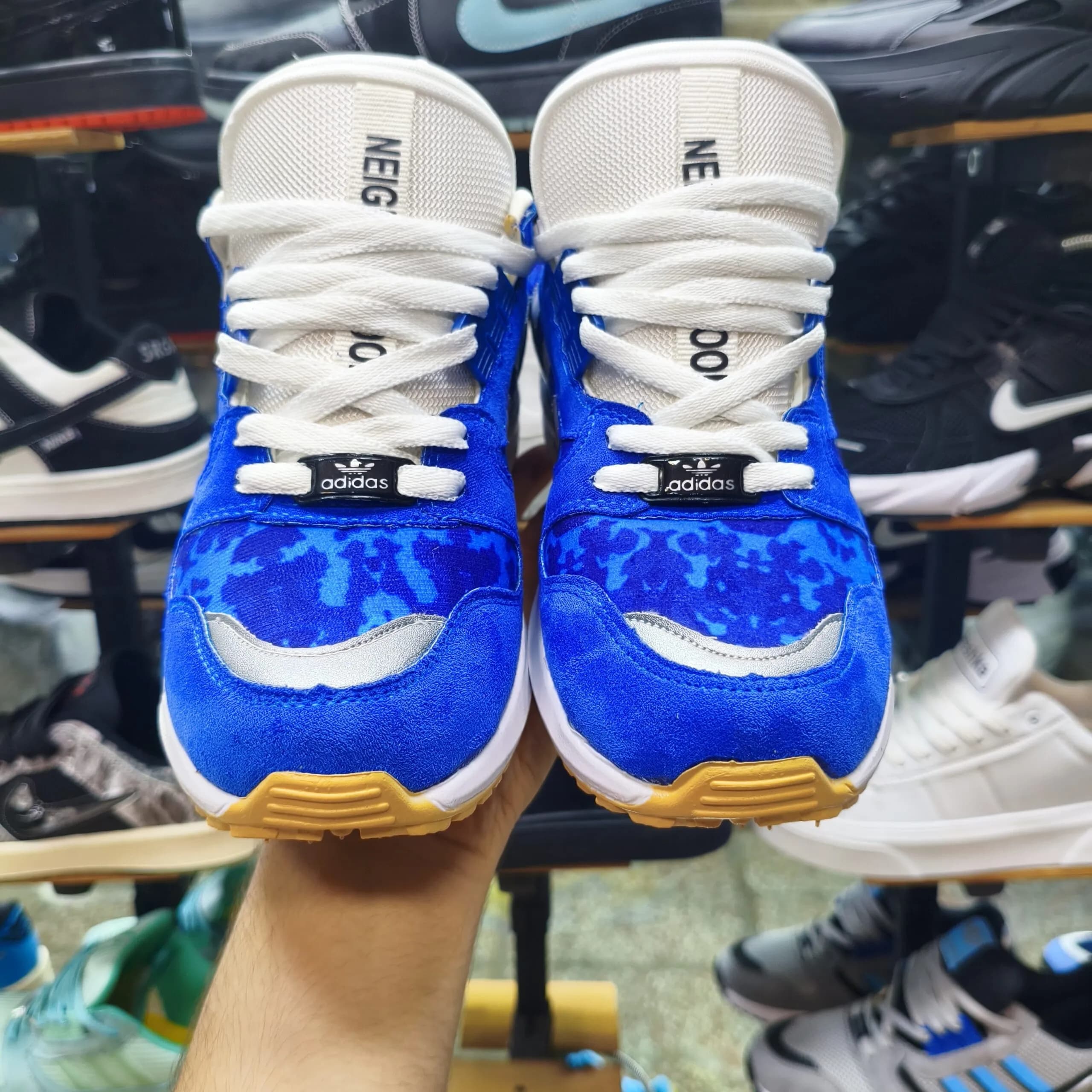 کتونی آدیداس ZX 8000 آبی مردانه — تصویر ۳