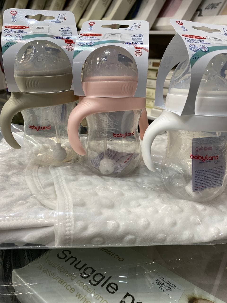 شیشه شیر طلقی pp کولیک ایز 240 میل بی بی لند دسته دار ضد نفخ babyland کد 201 — تصویر ۴