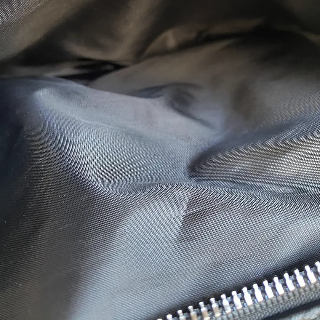 کیف دستی چرمی Ferragamo مدل F30419 — تصویر ۴