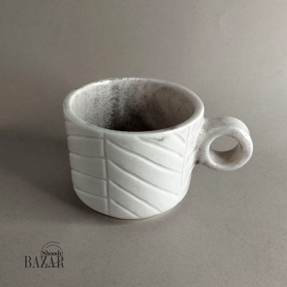 نیم لیوان سرامیک مینیمال طرح برگ — تصویر ۷