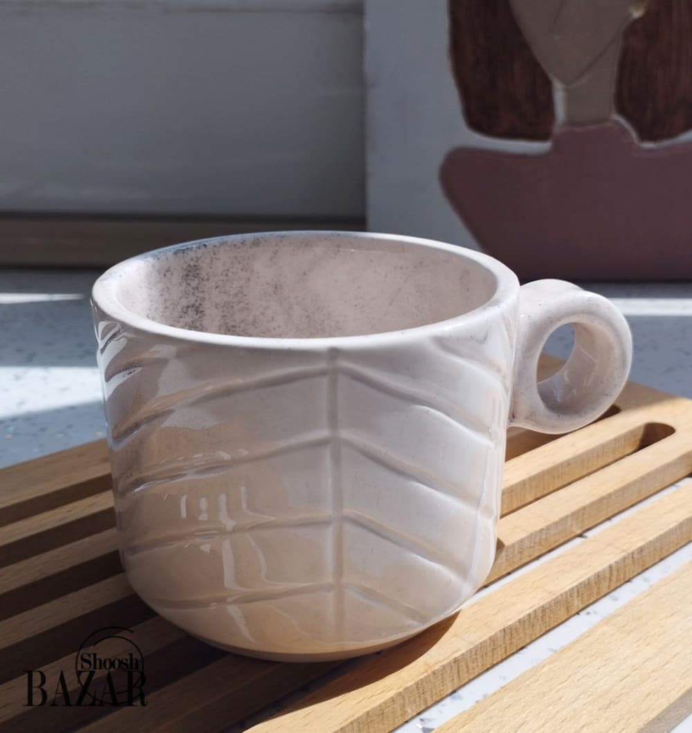 نیم لیوان سرامیک مینیمال طرح برگ — تصویر ۲