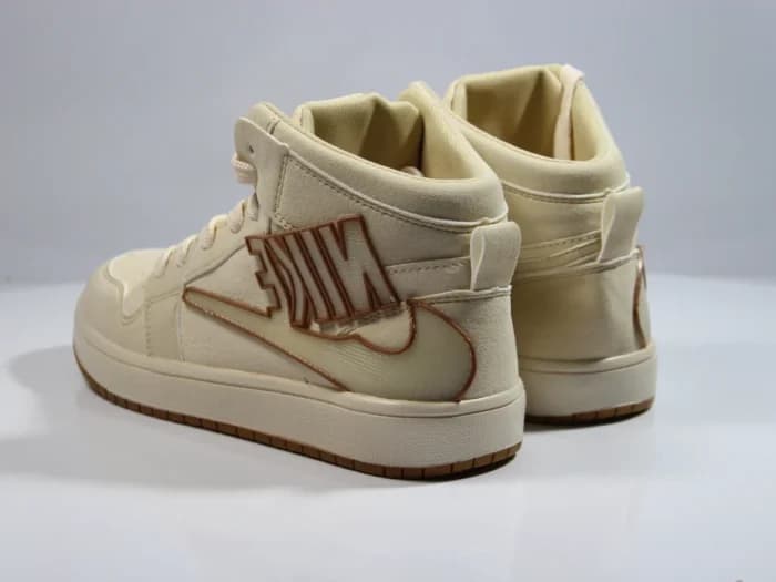 کتونی زنانه نایک تراویس | Nike travis