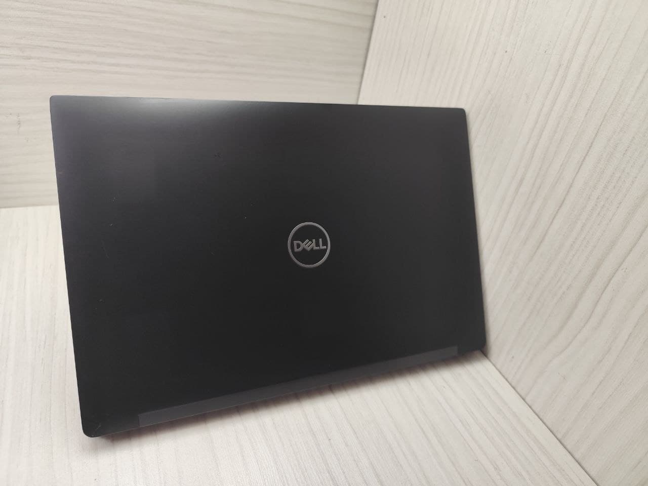 لپ تاپ استوک Dell latitude 7490 پردازنده i7 — تصویر ۸