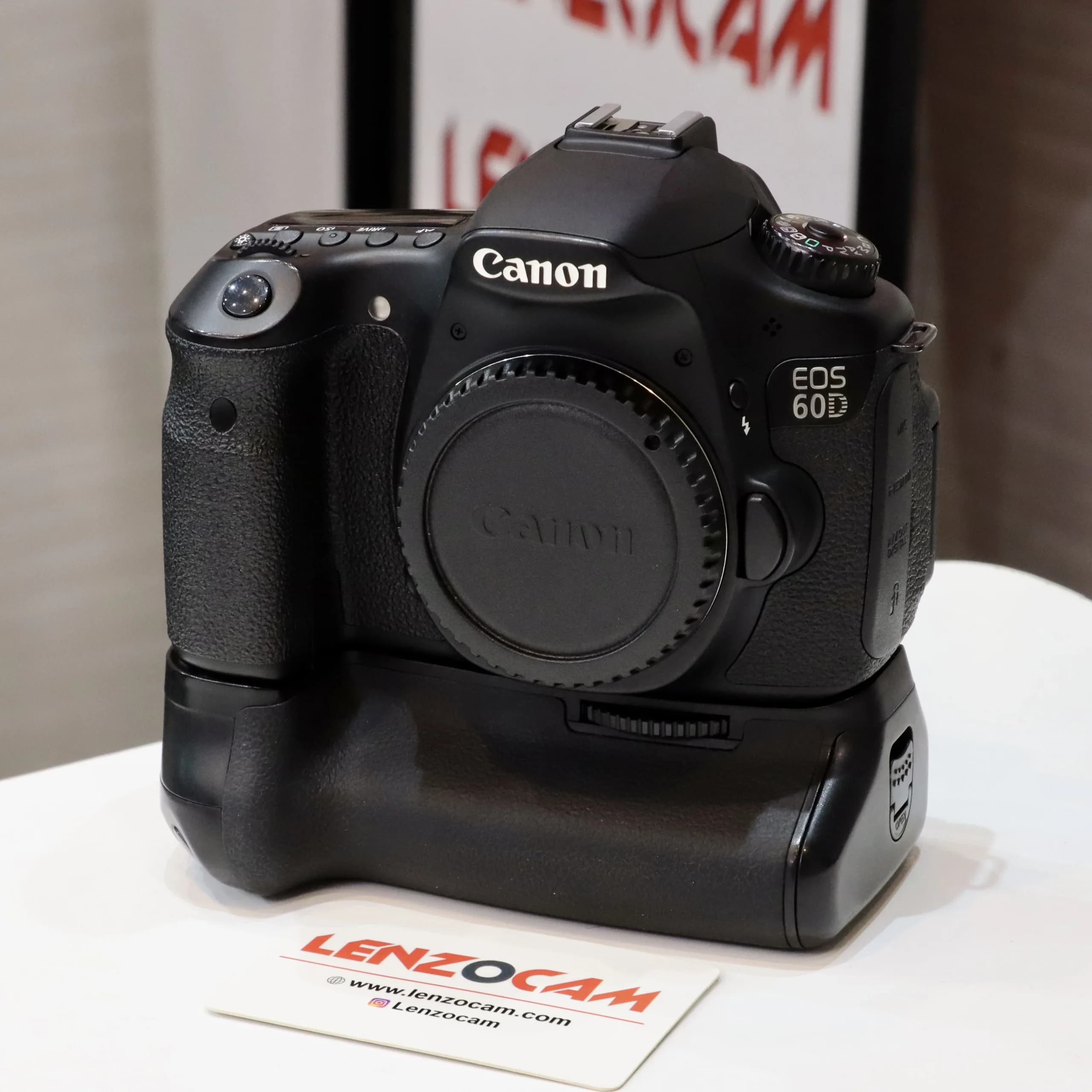 دوربین استوک كانن به همراه لنز Canon EOS 60D 18-55