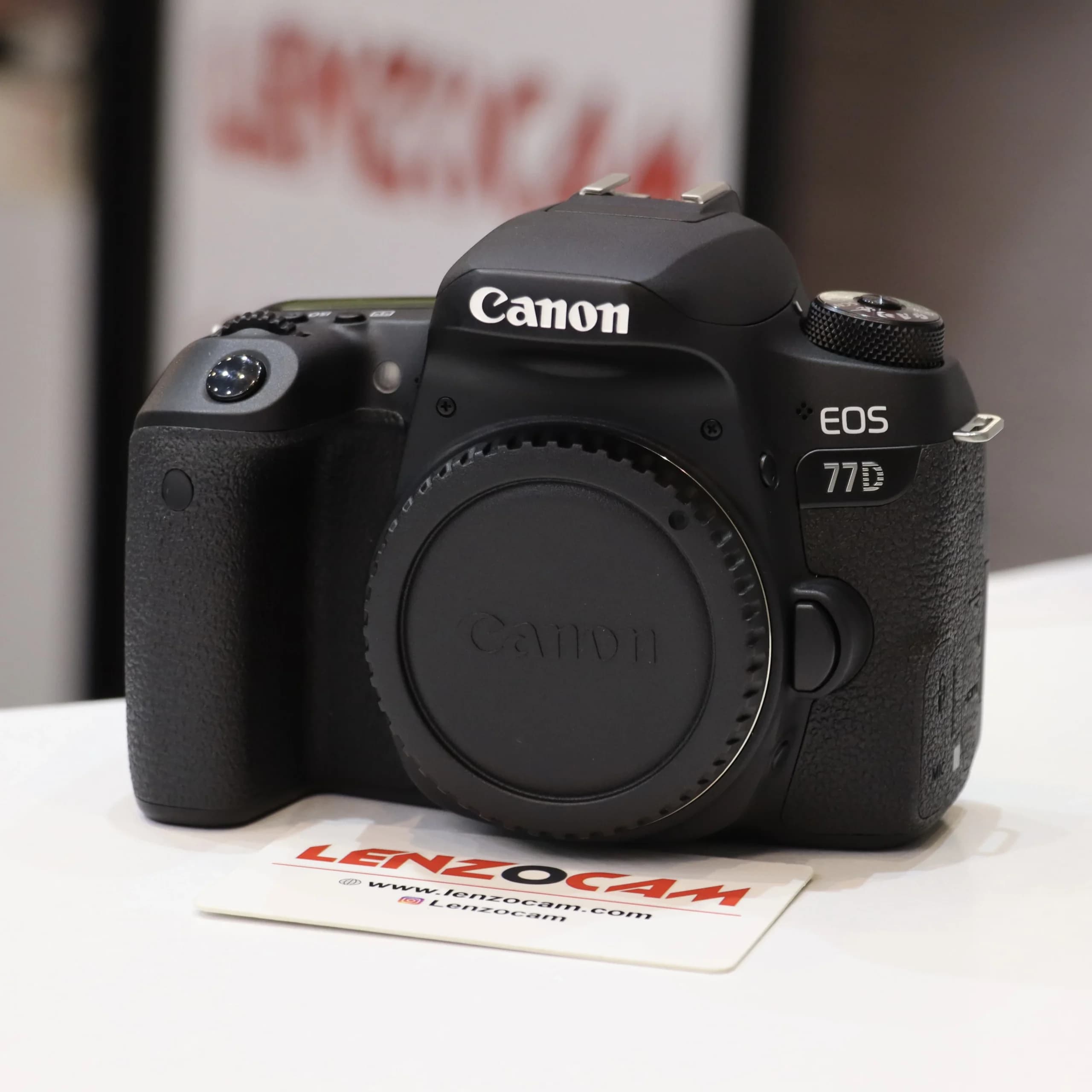 دوربین کارکرده كانن بدنه مدل Canon EOS 77D Body