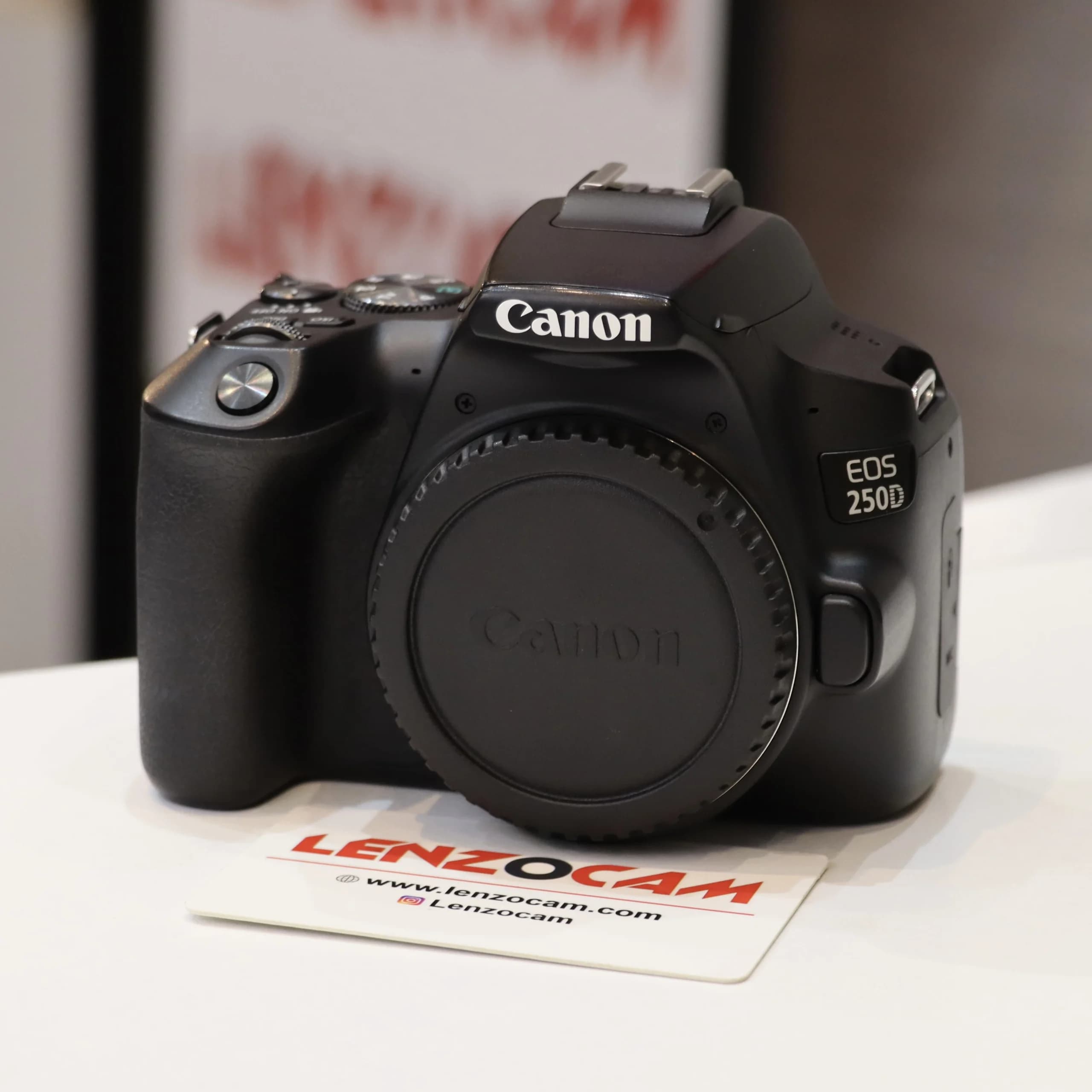 دوربین استوک كانن بدنه مدل Canon EOS 250D Body