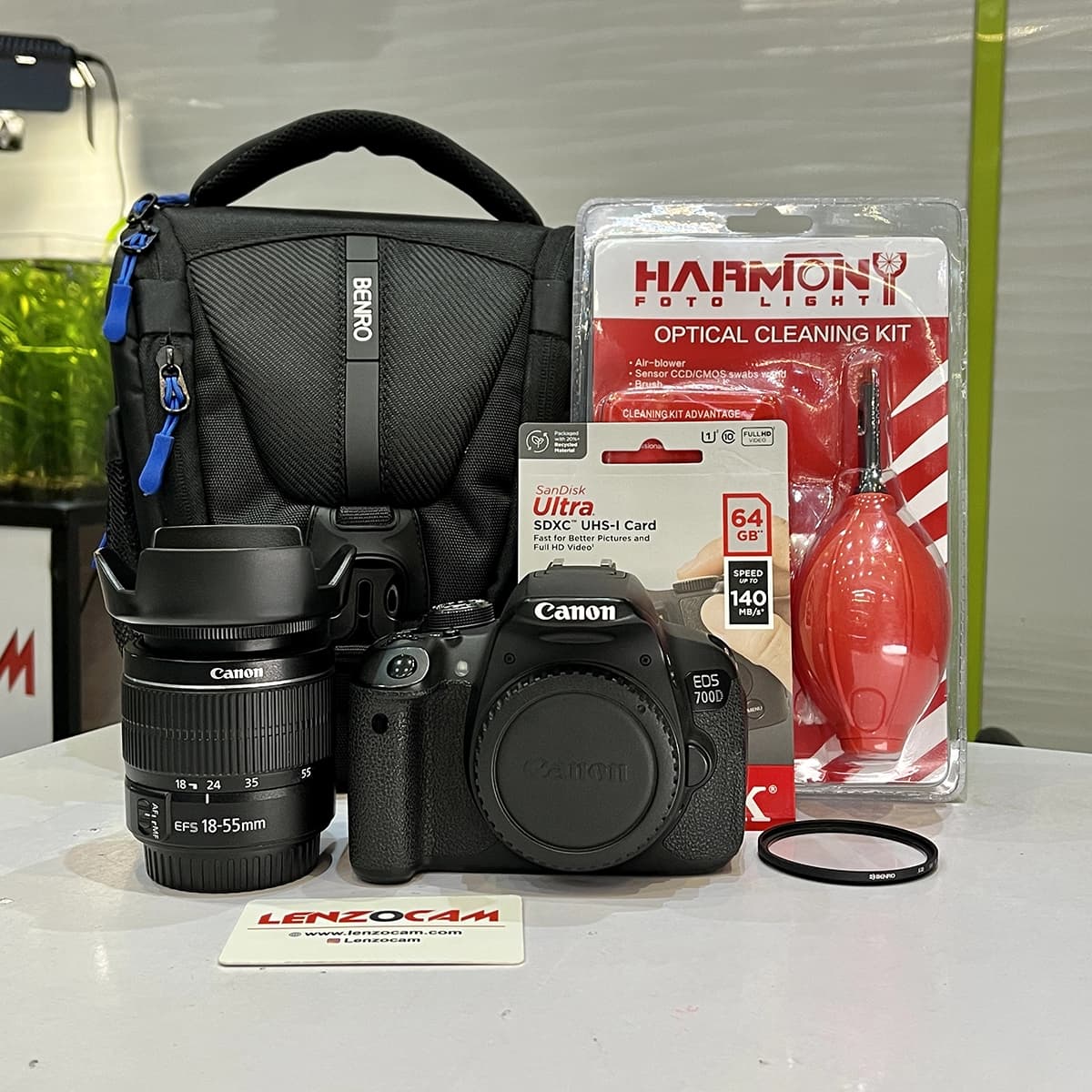 پکیج ویژه دوربین دست دوم کانن مدل Canon EOS 700D 18-55mm — تصویر ۲