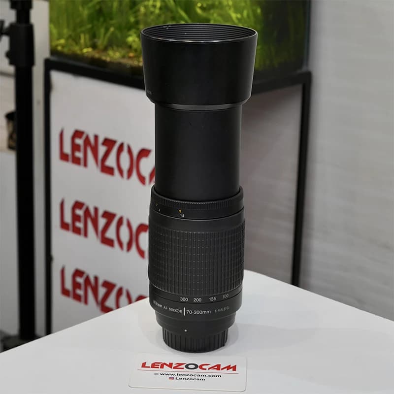 لنز دست دوم نیکون مدل Nikon 70-300G — تصویر ۲