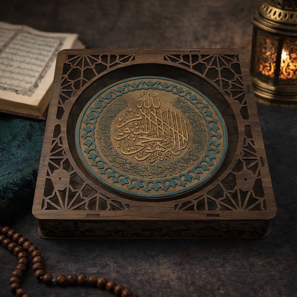 قاب دیواری کاشی