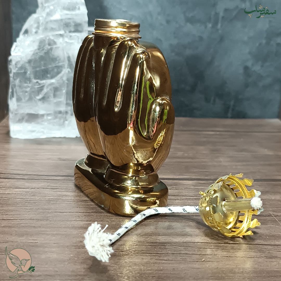 فانوس با طرح قلب رنگ طلایی 1 — تصویر ۵