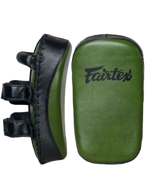 میت بالشی چرم طبیعی طرح FAIRTEX سبز — تصویر ۳