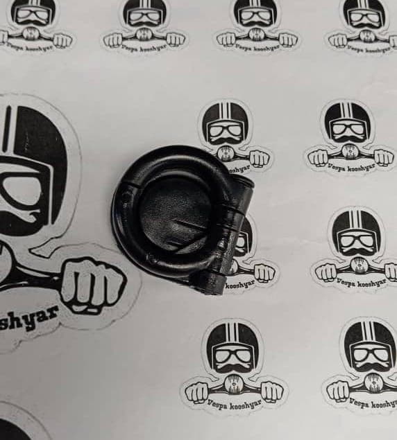 قلاب داشبورد وسپا GTS