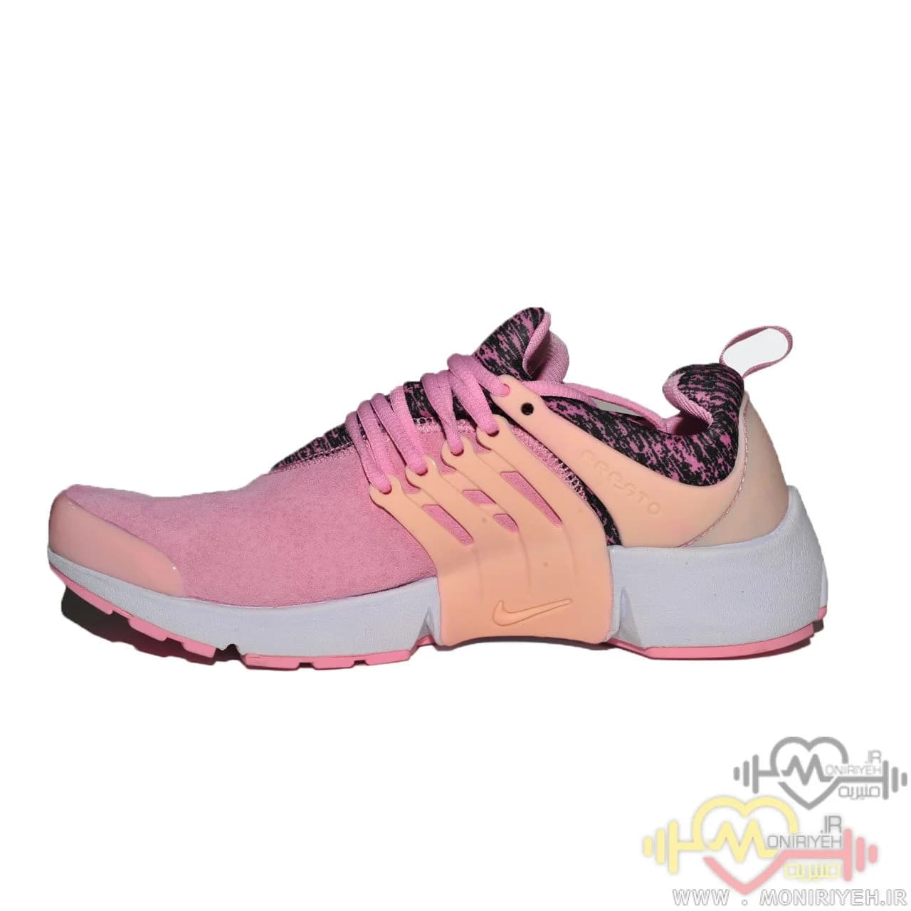 کفش مخصوص پیاده روی زنانه نایکی مدل ۸۱۲۳۰۷-۰۰۴ Pink