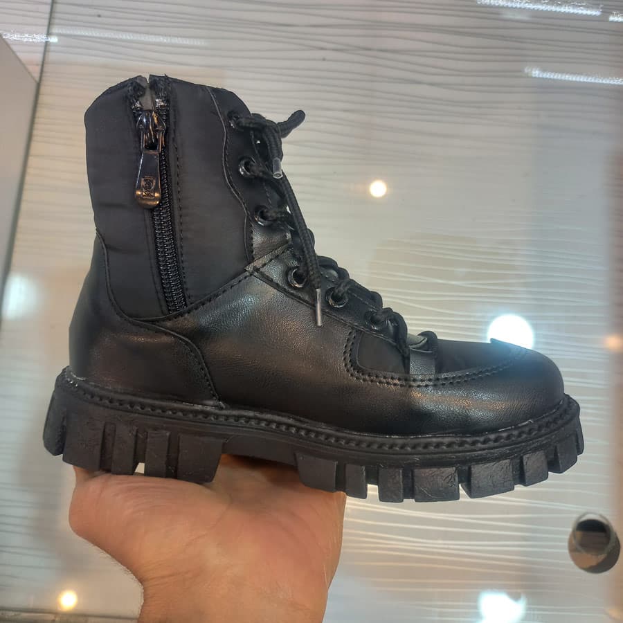 نیم بوت دخترانه مشکی کد k325 — تصویر ۵