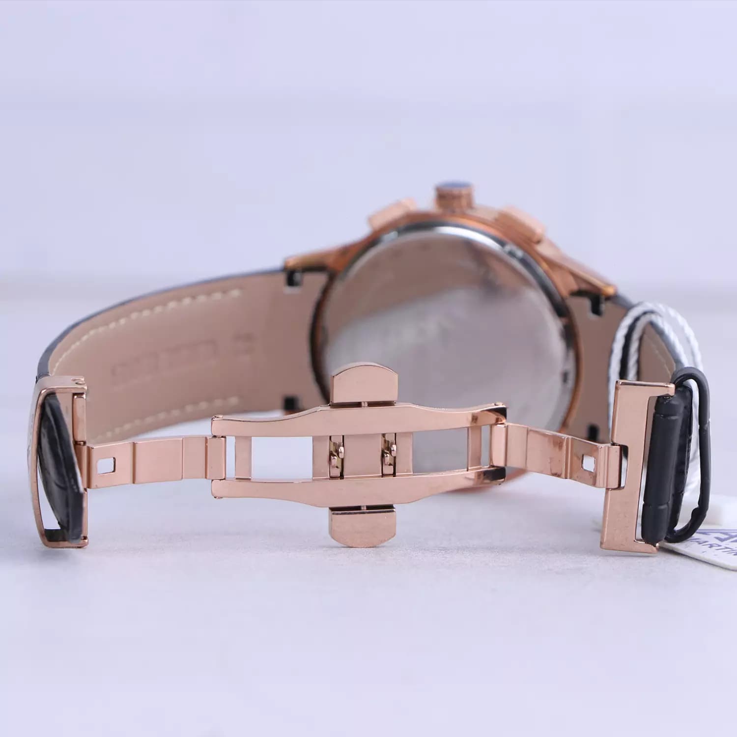 ساعت مچی مردانه الکس مارتین بند چرم قاب رزگلد AM7138/6G — تصویر ۳