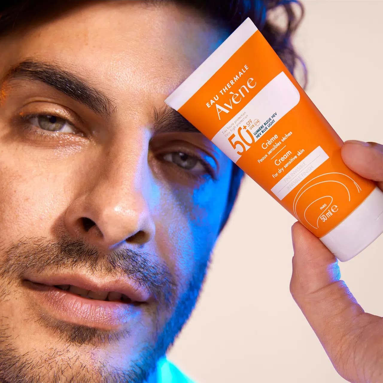 کرم ضد آفتاب بی رنگ اون مدل Invisible Finish SPF50 — تصویر ۱۲