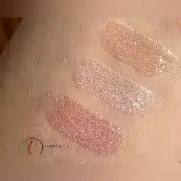 لیپ گلاس فانتزی شاین دار ریموکو مدل آویز دار — تصویر ۳