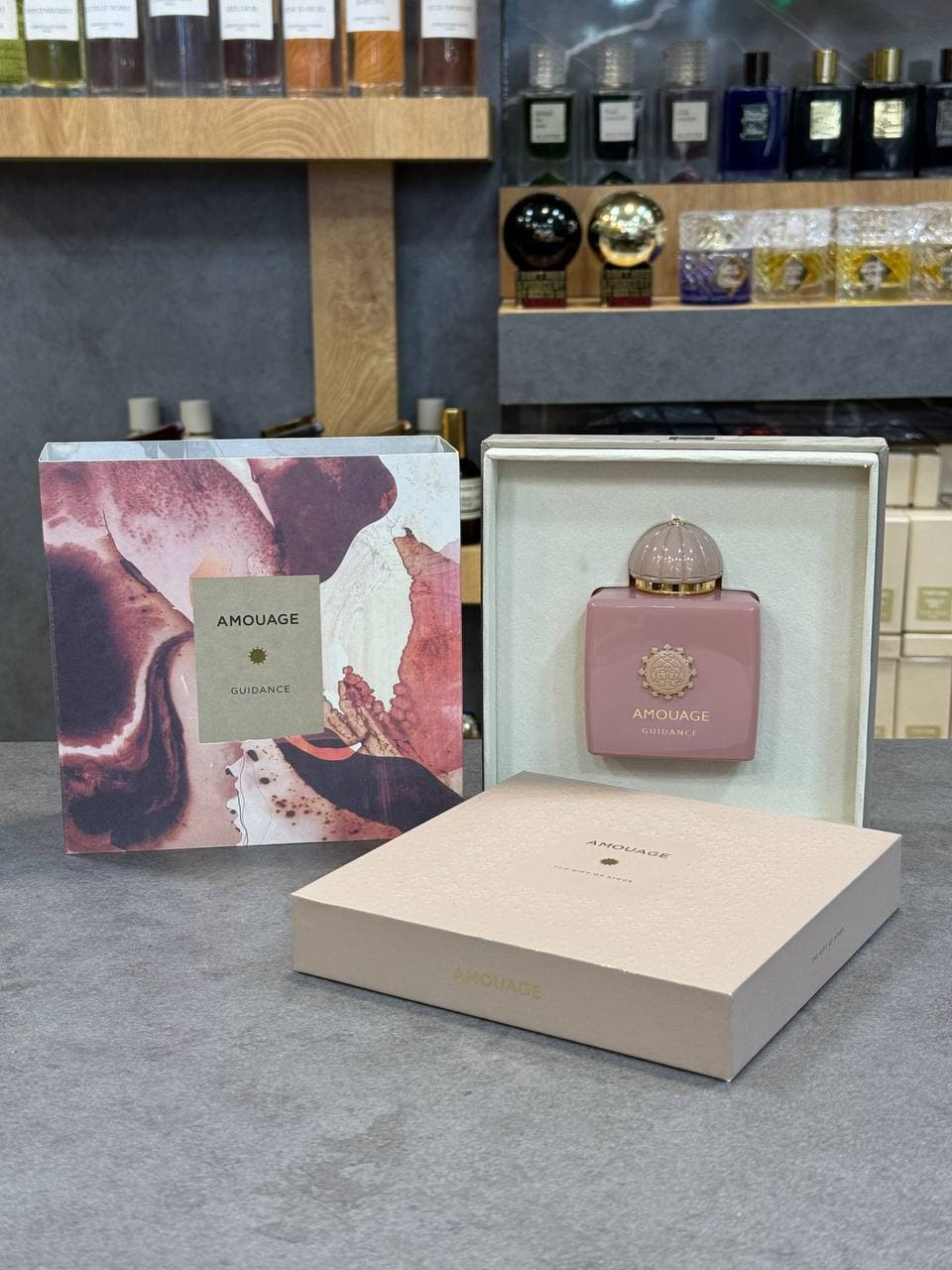 عطر ادکلن زنانه گایدنس ۱۰۰ میل هاردباکس — تصویر ۲