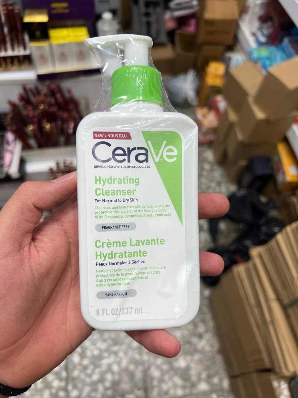 ژل شستشوی صورت سراوی پوست نرمال و خشک 237 میل Cerave Hydrating — تصویر ۶