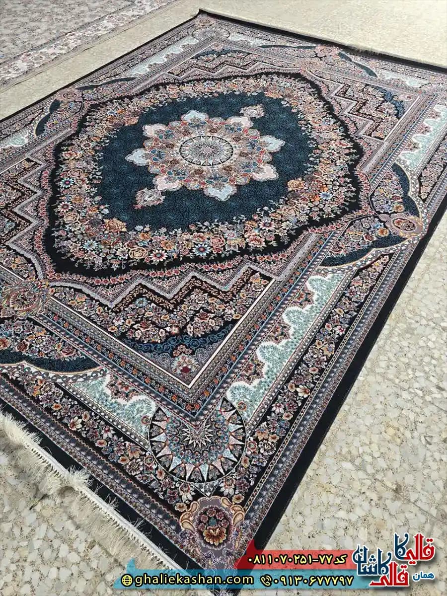 فرش کلاسیک 700 شانه طرح بهشت رنگ سرمه ای مشکی کاشان