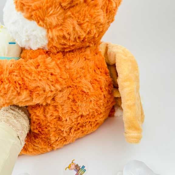 عروسک پتو بالشتی خرس کیک تولد دار کد 896 — تصویر ۶