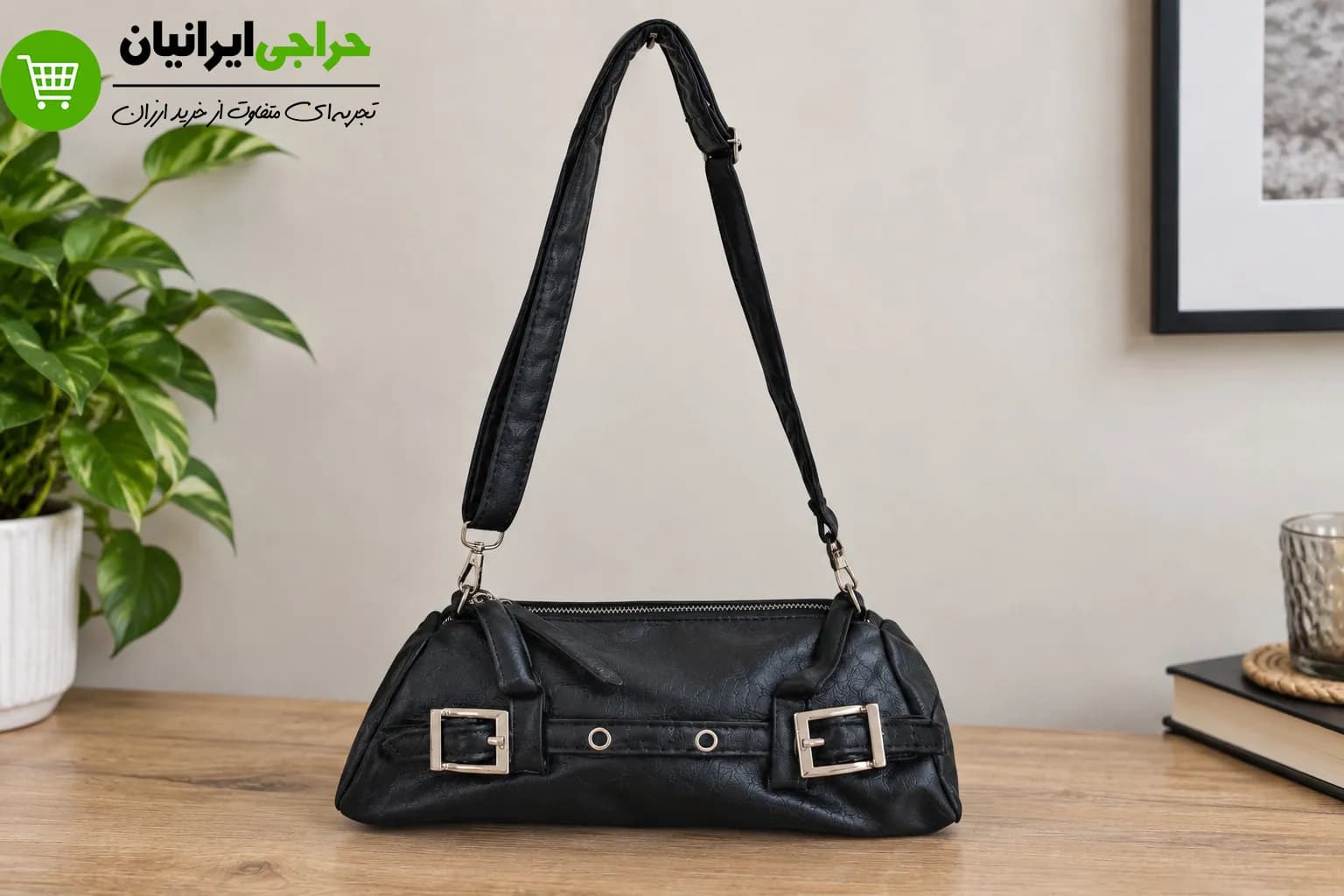 کیف زنانه لوله‌ای دستی و دوشی چرم مصنوعی با طراحی شیک