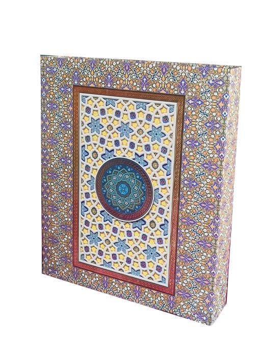 جعبه هدیه طرح خاتم متوسط — تصویر ۴